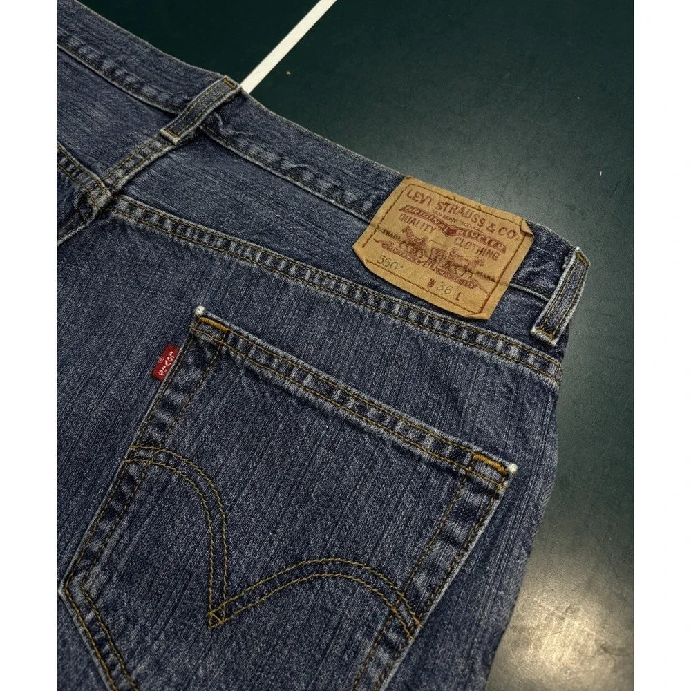 Vintage Levi's 550 Relaxed Fit Jean Shorts Men's 34 Dark Wash‎ Denim 10